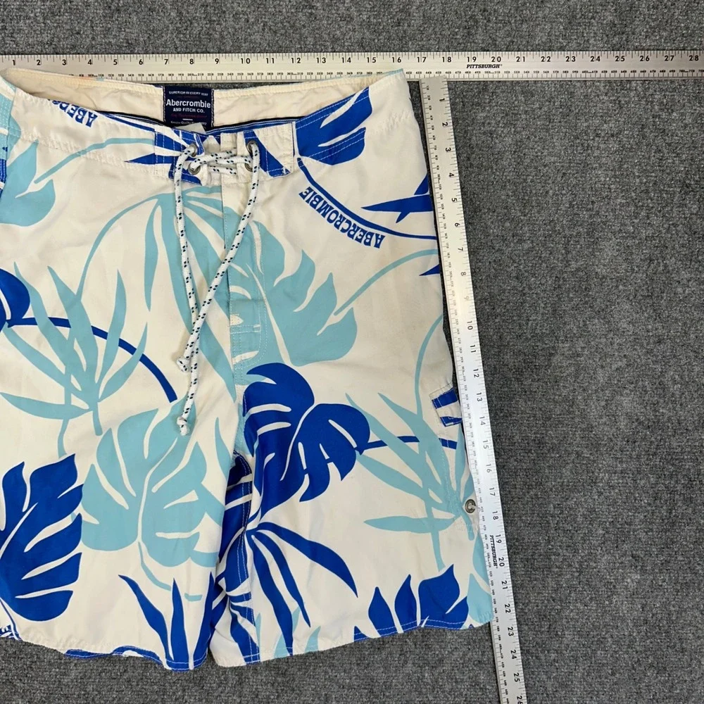 Abercrombie & Fitch Mens Blue Tropical Monstera Leaf Board Shorts Swim Trunks 32